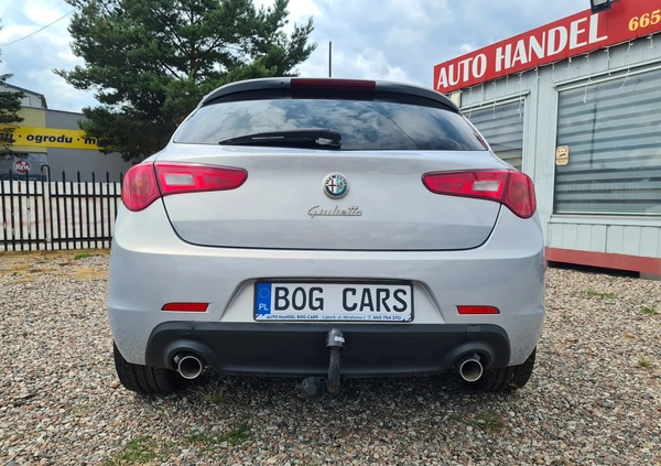 Alfa Romeo Giulietta cena 29900 przebieg: 252953, rok produkcji 2015 z Recz małe 232